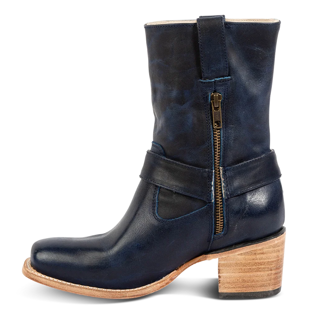 Darcy - Blue - Image 5