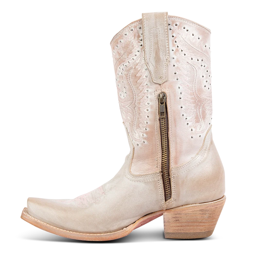 Westrose  - Blush - Image 4